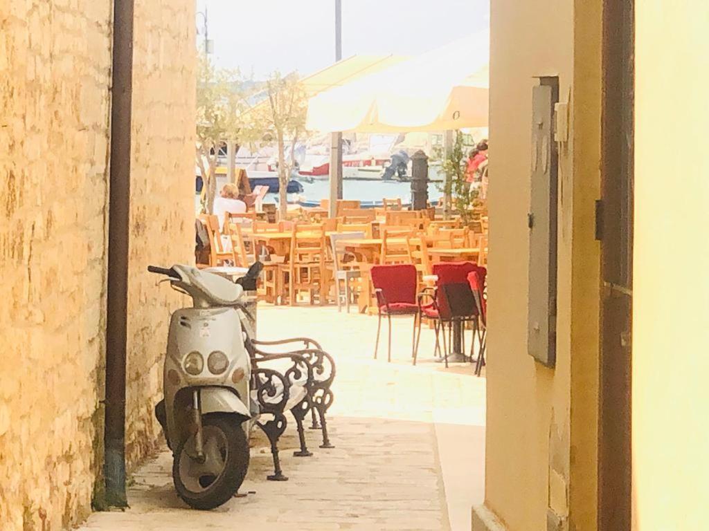 Istrian Stone House In The Heart Of The Beautiful Fishing Village Fazana - Only Few Steps From The Sea And The Wonderful Beach - Incl Plasma-Quad-Plus-Filter Against C O V I D Fažana Exterior foto