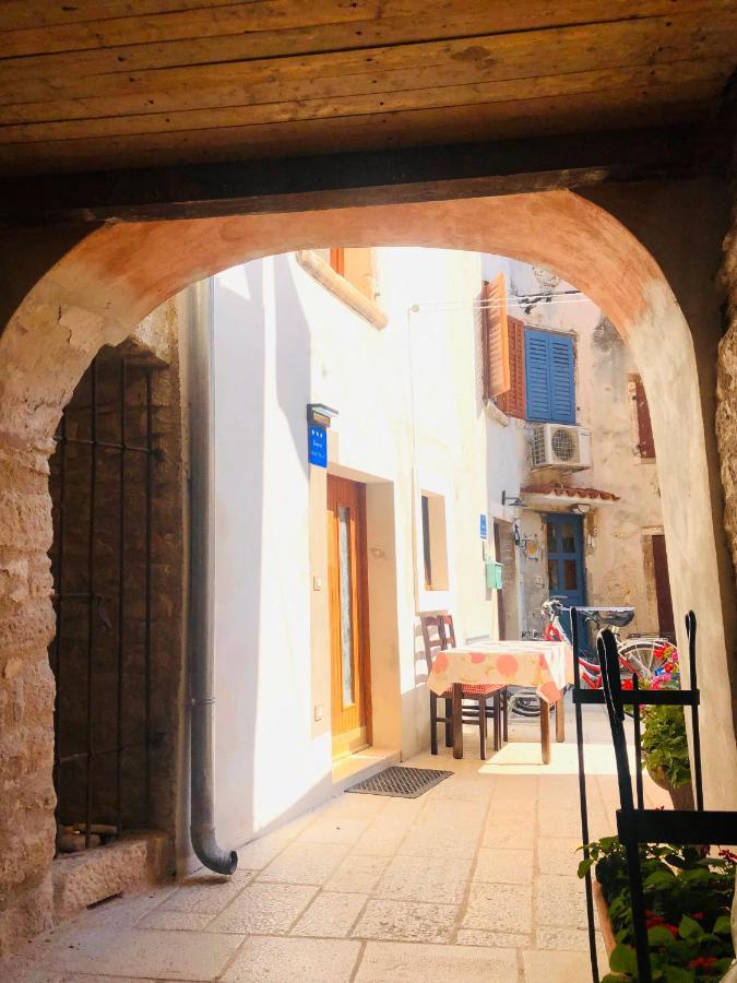Istrian Stone House In The Heart Of The Beautiful Fishing Village Fazana - Only Few Steps From The Sea And The Wonderful Beach - Incl Plasma-Quad-Plus-Filter Against C O V I D Fažana Exterior foto