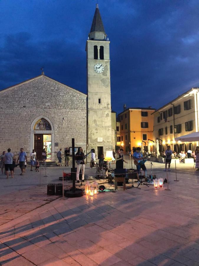 Istrian Stone House In The Heart Of The Beautiful Fishing Village Fazana - Only Few Steps From The Sea And The Wonderful Beach - Incl Plasma-Quad-Plus-Filter Against C O V I D Fažana Exterior foto