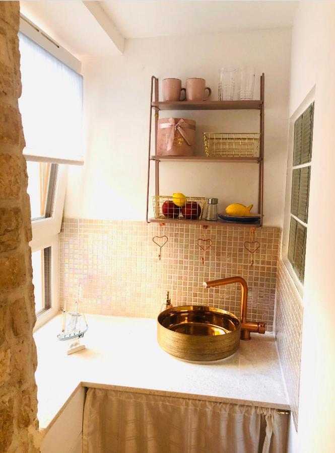 Istrian Stone House In The Heart Of The Beautiful Fishing Village Fazana - Only Few Steps From The Sea And The Wonderful Beach - Incl Plasma-Quad-Plus-Filter Against C O V I D Fažana Exterior foto
